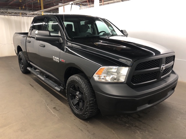 Dodge Ram 1500 Tradesman Crew Cab 3.0D АКПП 2016