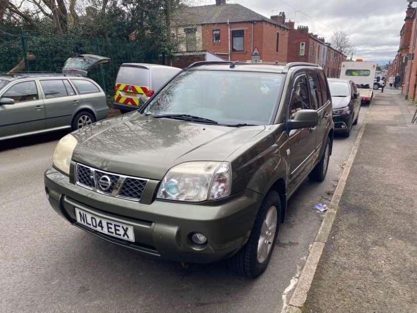 Nissan X-Trail 2.2 L 4WD МКПП 2004