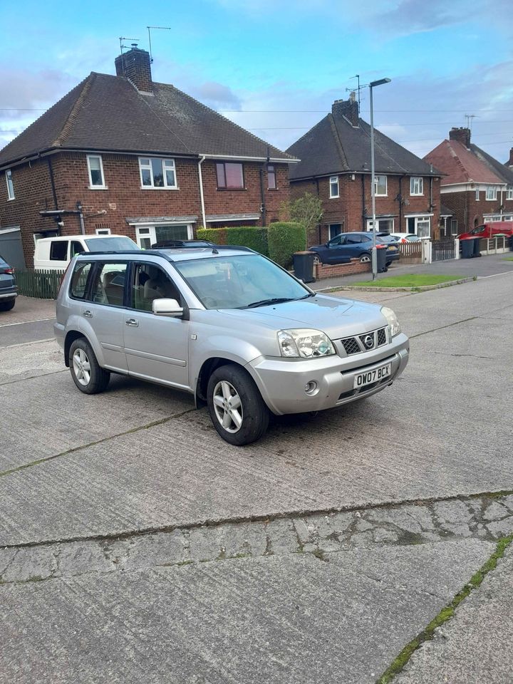 Nissan X-Trail 2.2 L МКПП 2007